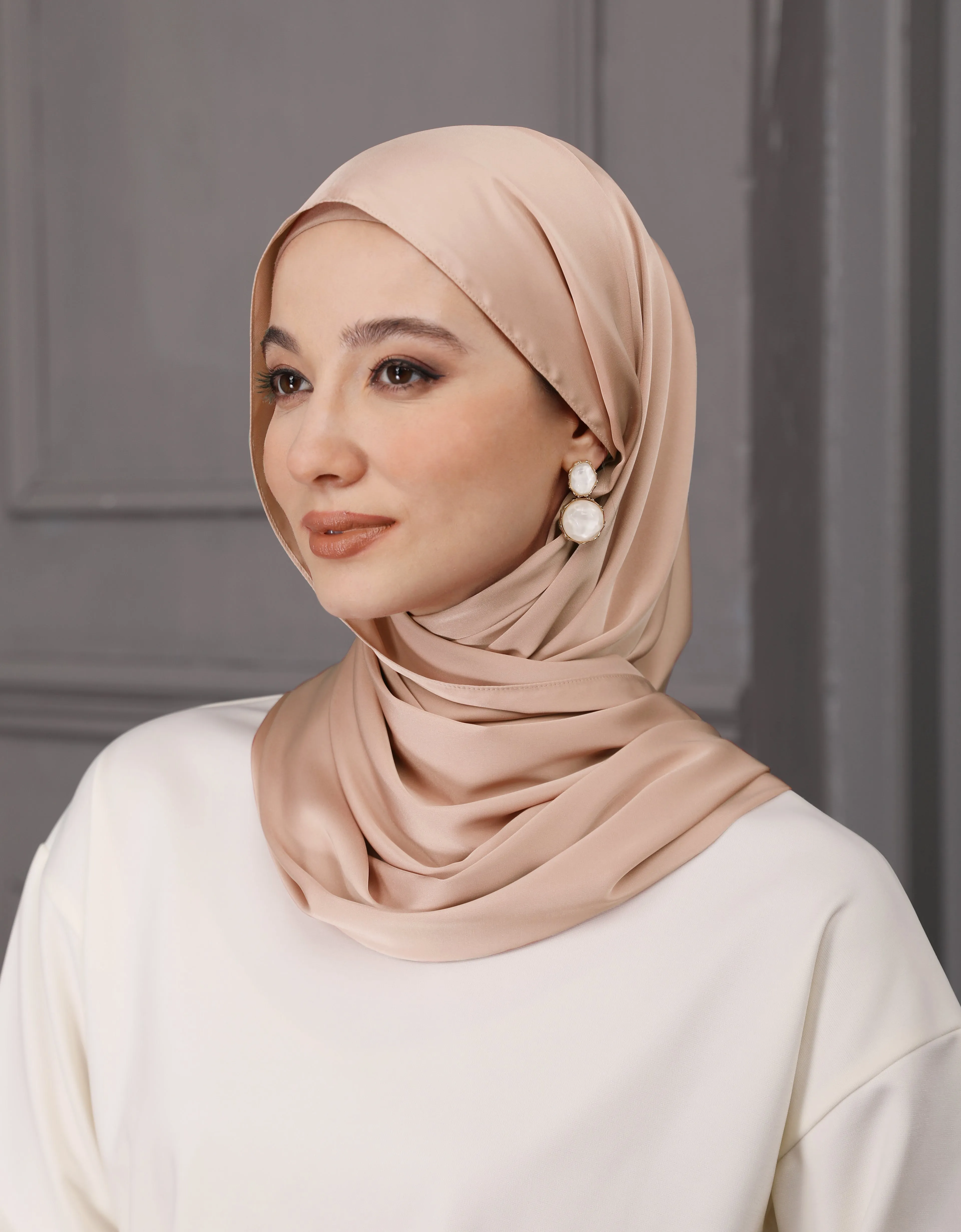 EVELYN SHAWL (PEACHY PINK)
