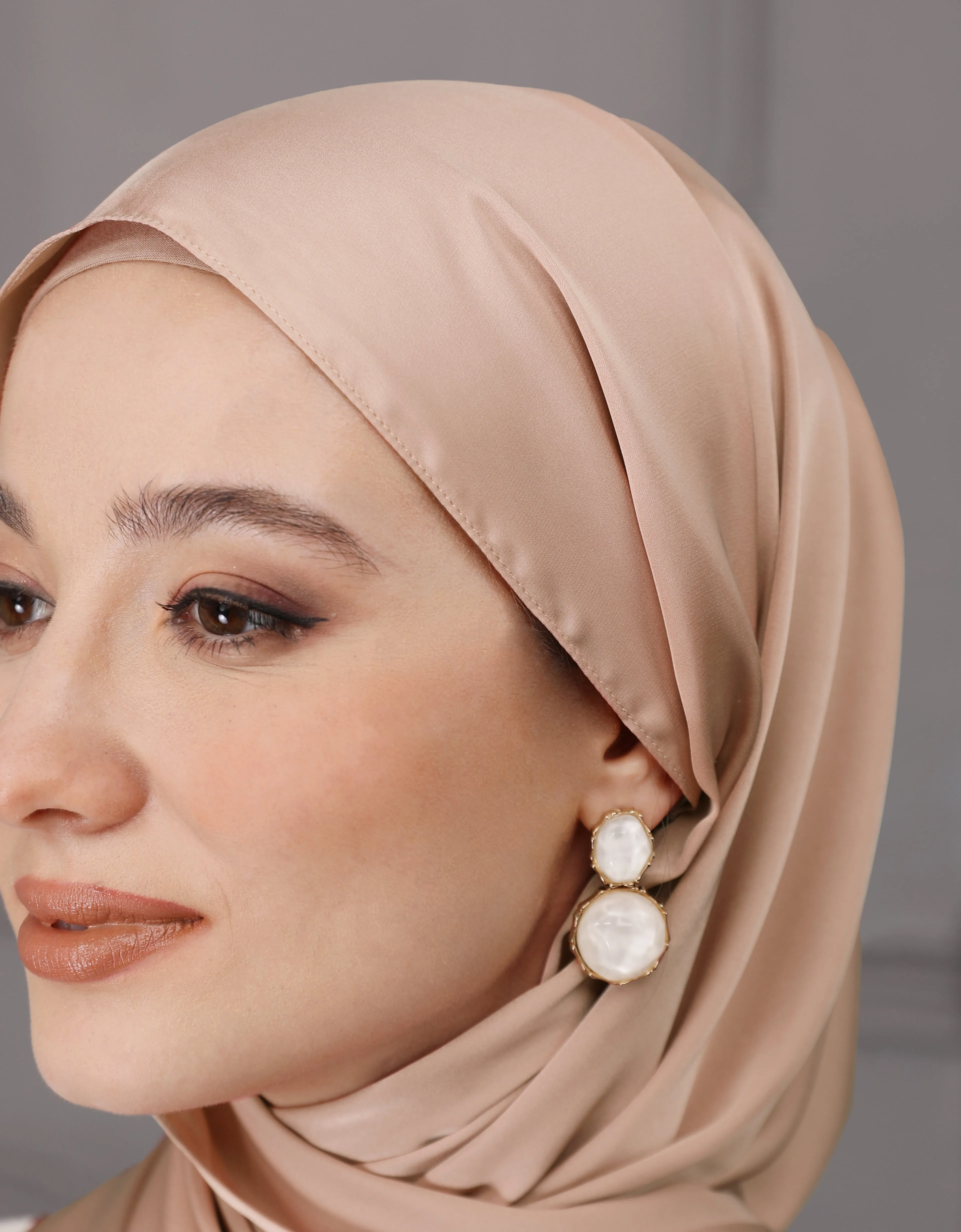 EVELYN SHAWL (PEACHY PINK)