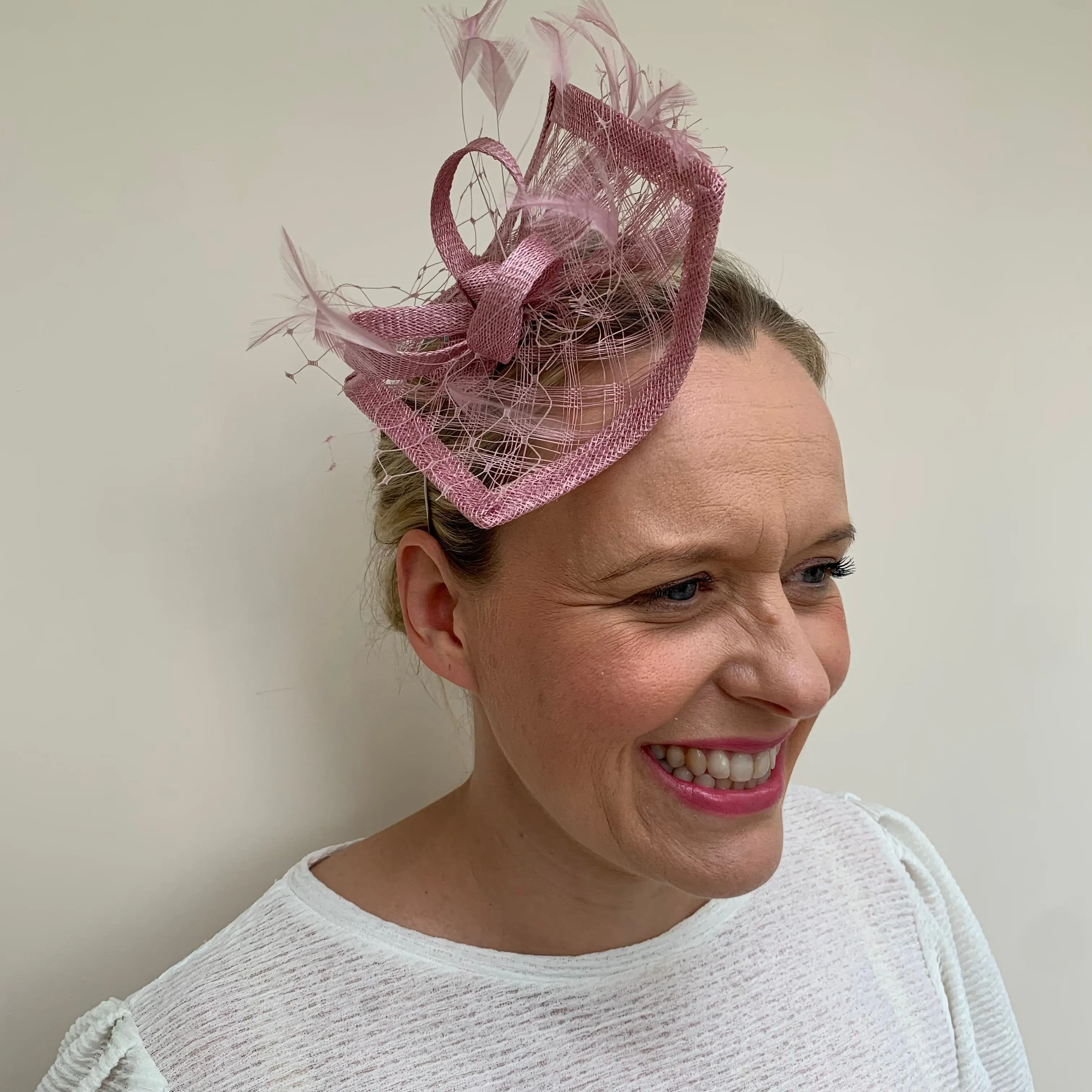 Max and Ellie HF1 Small Fascinator on Headband in Pinks