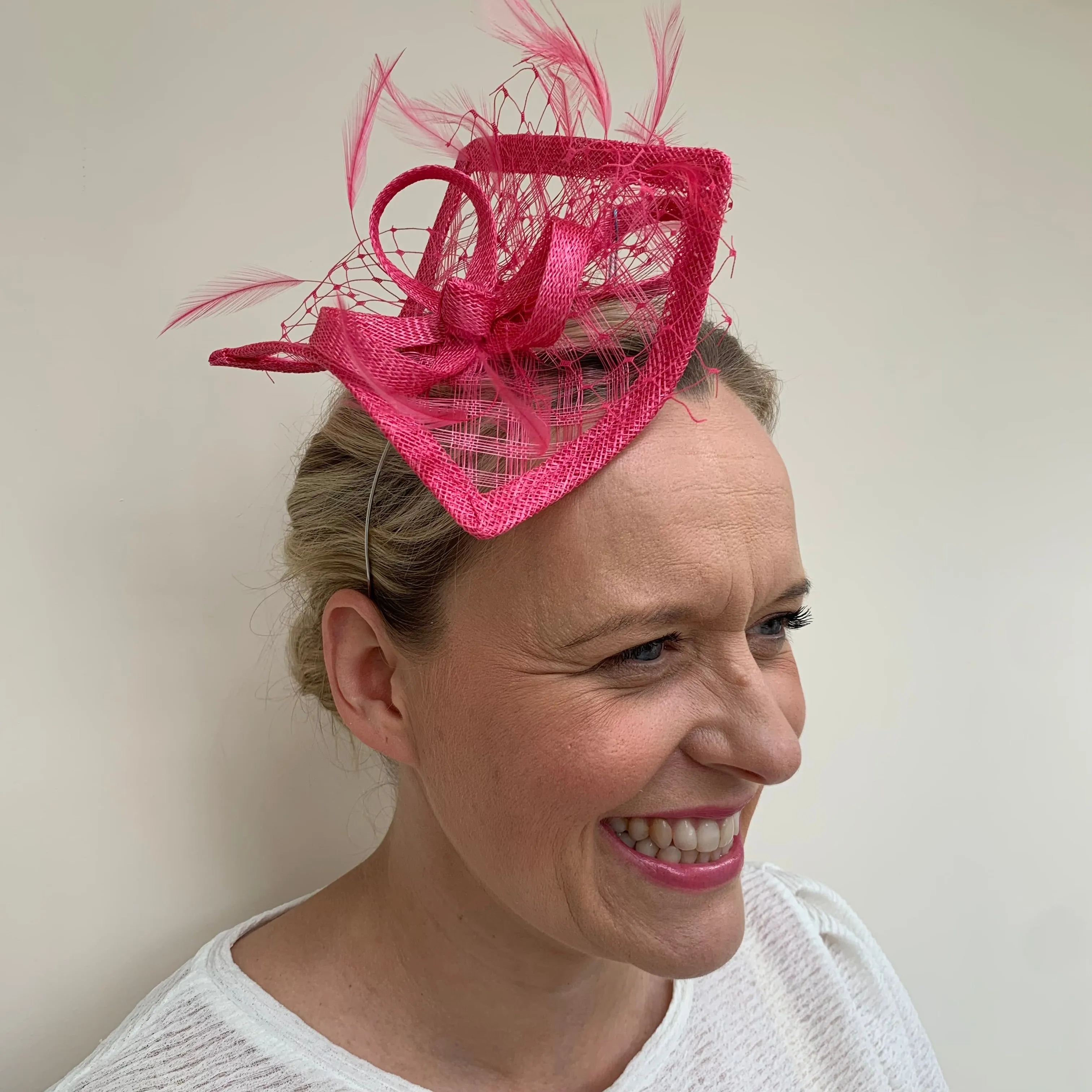 Max and Ellie HF1 Small Fascinator on Headband in Pinks